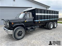 1975 GMC C65 T/A Grain Truck 