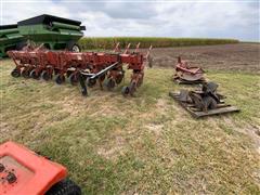 Krause 4708R3 8 Row Cultivator 