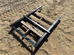 Loader Bucket Mounted Pallet Forks 