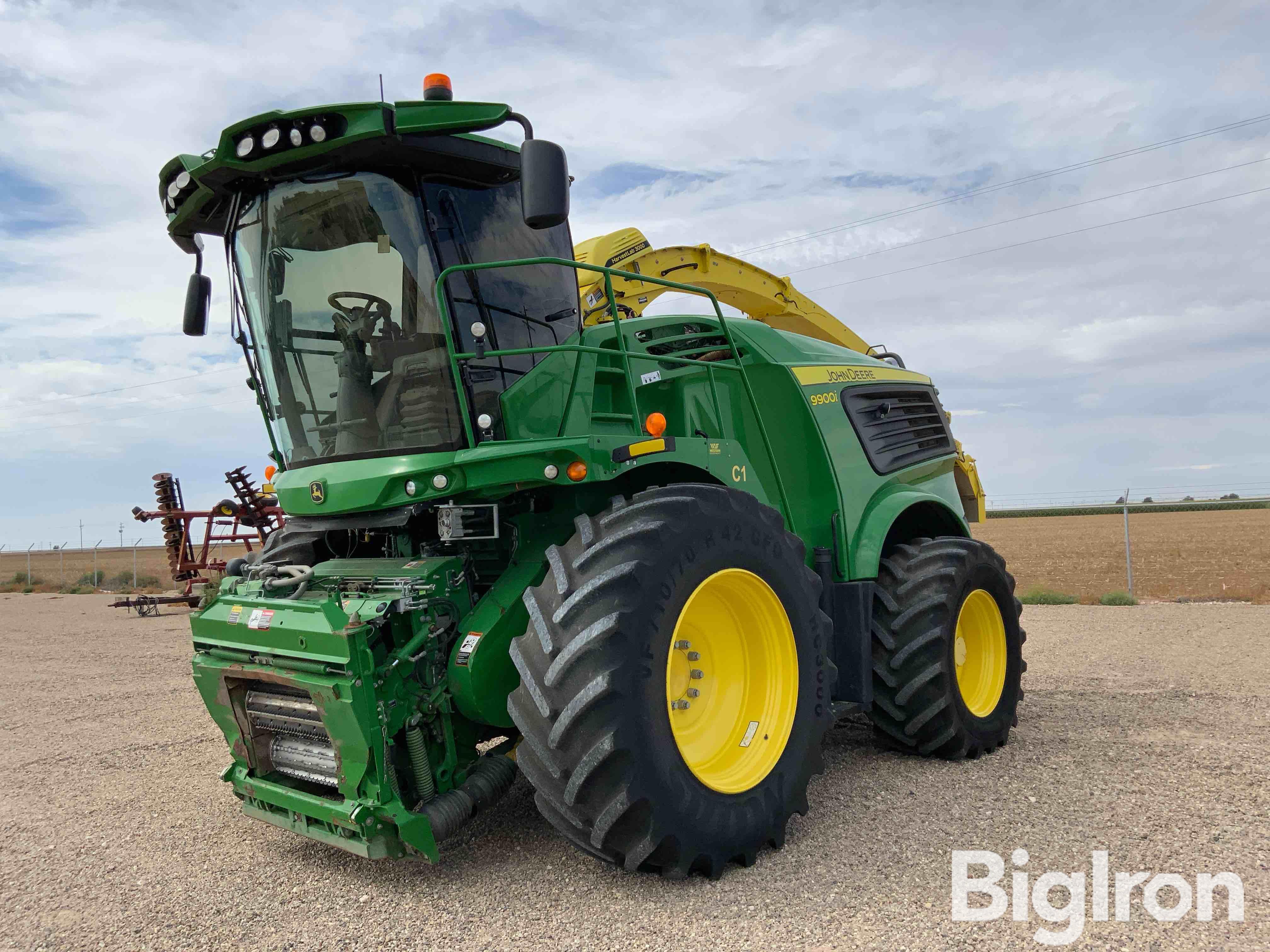 2022 John Deere 9900i 4WD Forage Harvester 