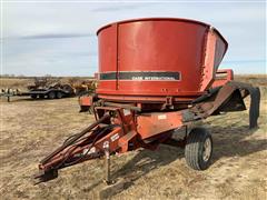 Case IH 8610A10 Bale Processor 