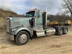 2007 Kenworth W900 T/A Truck Tractor 