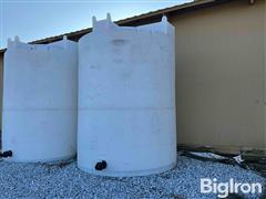 Snyder Industries 3000-Gal Upright Poly Storage Tank 