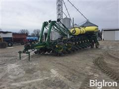 2009 John Deere 1770NT 24R30 Planter 