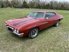 1970 Pontiac Lemans 2-Door Car 