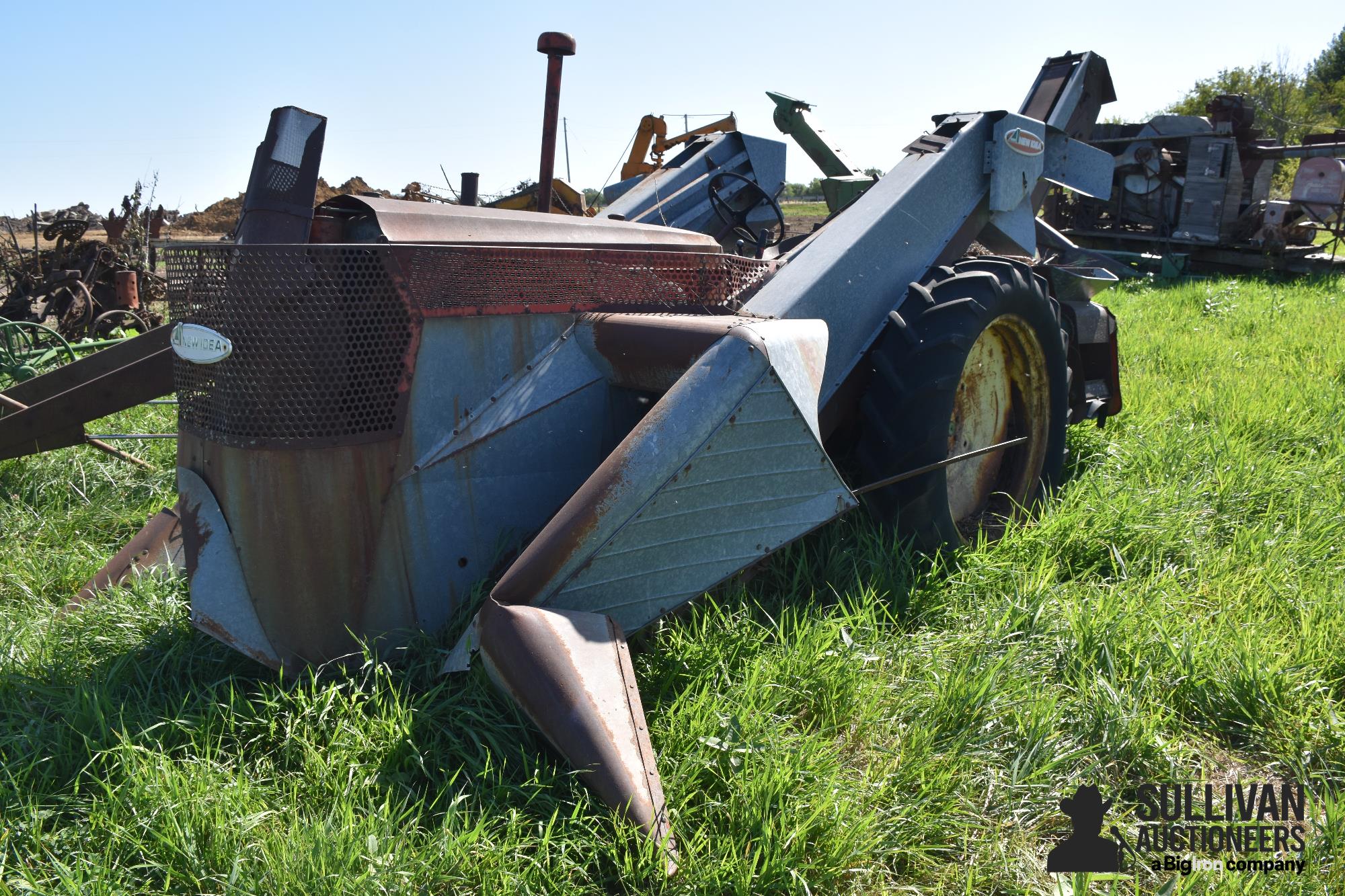 Massey Harris 44 GR 2WD Tractor W/Corn Picker 