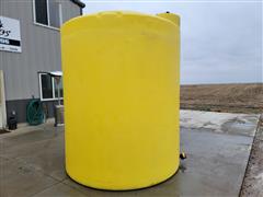 3000-Gallon Vertical Poly Bulk Tank 