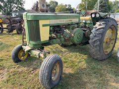 1957 John Deere 720 2WD Tractor 