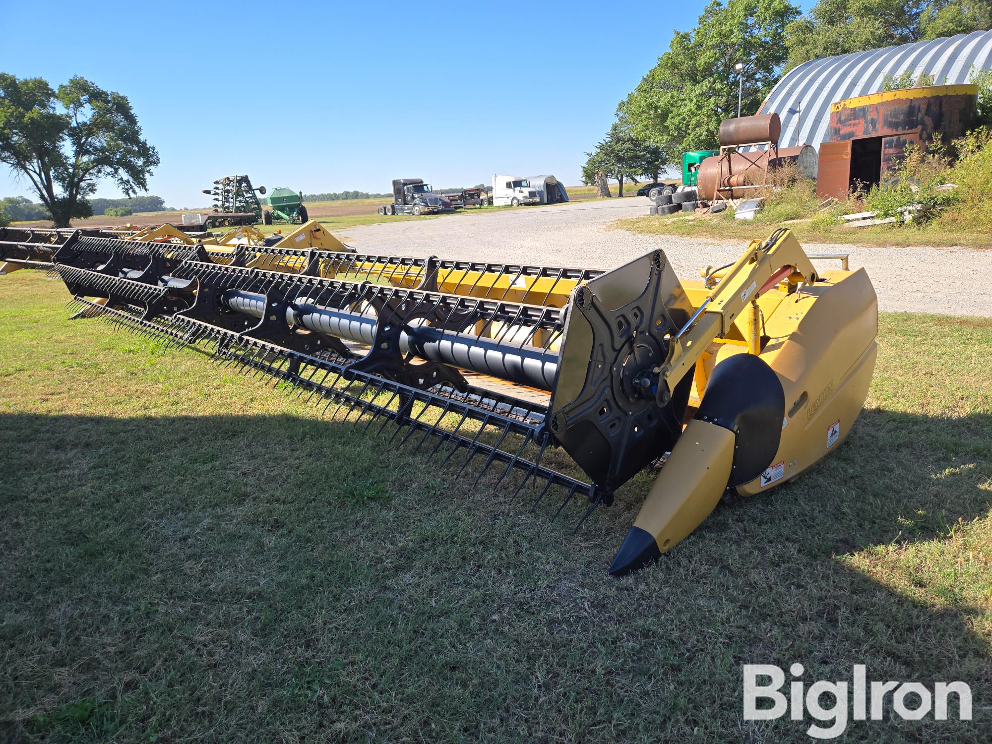 2007 CLAAS Lexion F535 Flex Header 