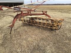 New Holland 56 Bar Rake 