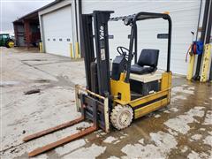 1988 Yale Electric 3- Wheel ForkLift 