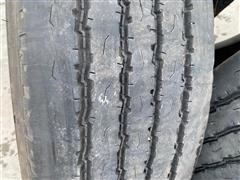 items/2b9251ec72ccec11bea200155d72f54a/trailertrucktires_521ccc61a3964837af87707c537536bb.jpg