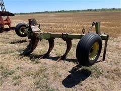 John Deere E0090 7-Shank V-Ripper 