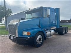 1996 Volvo Conventional T/A Truck Tractor 