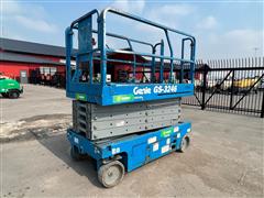 2011 Genie GS-3246 Self-Propelled Electric Scissor Lift 