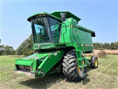 1989 John Deere 9500 2WD Combine 