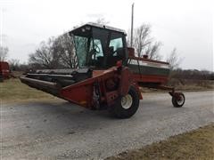 1989 Hesston 8400 Self-Propelled Windrower 