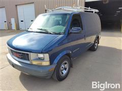 2000 GMC Safari AWD Van 