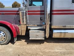 items/2cb079518ced4859a45412e8938afdb3/2007peterbilt379tractortruck_db58fd556ab848e29561106fa6cf1091.jpg