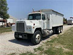 1986 Mack R688ST T/A Grain Truck 