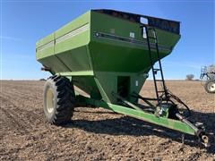 Unverferth 7200 Grain Cart 