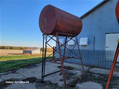 500 Gallon Fuel Tank On Stand 