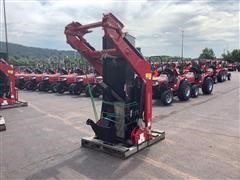 Mahindra 7095CL Quick Attach Loader W/84" Bucket 