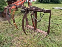 Farmhand 3-Tine Manure Bucket 