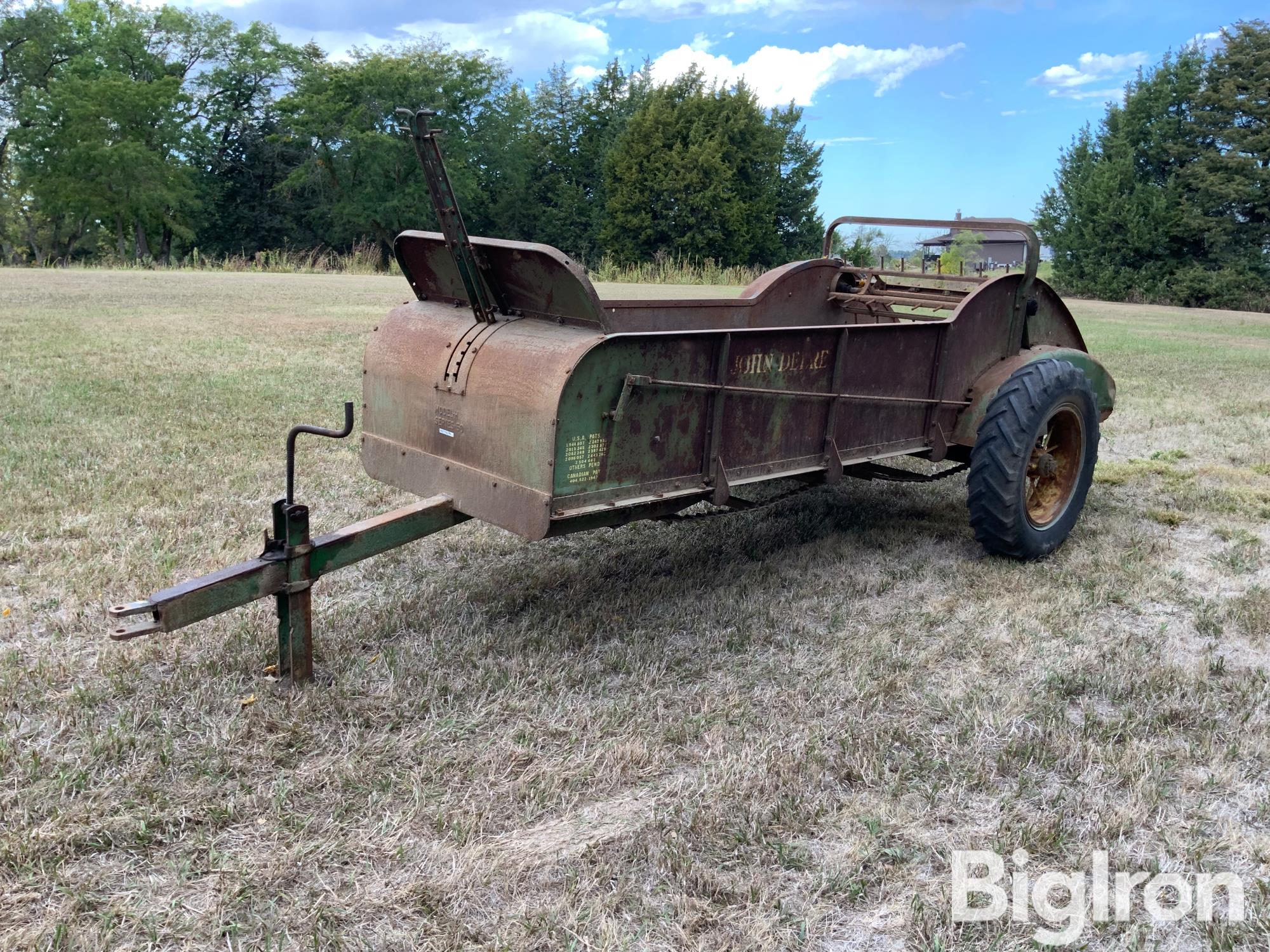 John Deere Model H-Series 50 Manure Spreader 