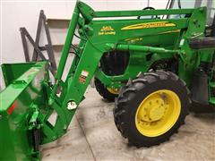 items/2e66f129a1bbee1192bc0022488ff517/johndeere74widequickattachloaderbucket_76aee649fa334552864e29142031adc5.jpg