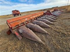 International 883 Corn Header 