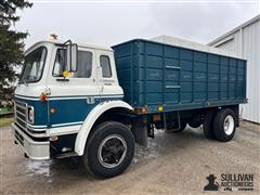 1983 International 1810B CargoStar S/A Grain Truck 