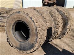 Titan 20.5R25 Payloader Tires 