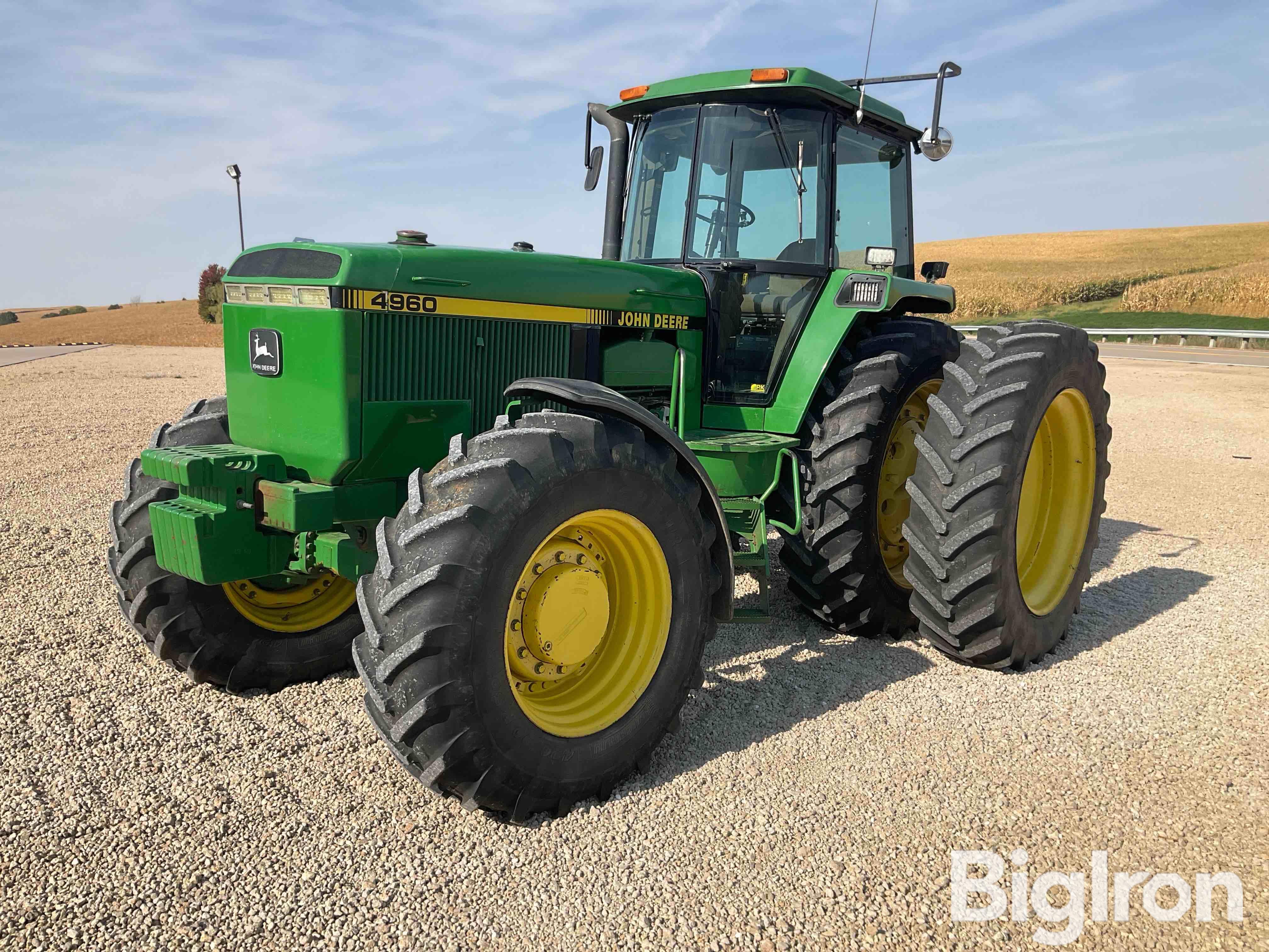 1993 John Deere 4960 MFWD Tractor 