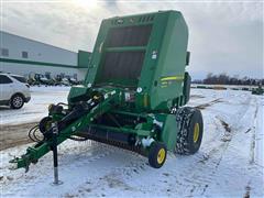 2020 John Deere 460R Round Baler 