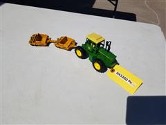 John Deere 7020 Tractor Model w/ Scrapers 