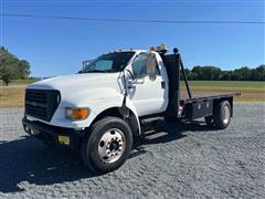 2000 Ford F650 Superduty 2WD S/A Flatbed Truck 