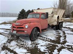 1954 Chevrolet 6500 2WD Feed Mixer Truck 