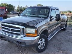 1999 Ford F350 Dually 4X4 Crew Cab Pickup 