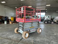 1996 SkyJack SJII 6832 Scissor Lift 