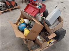 Pallet Of Household Items 