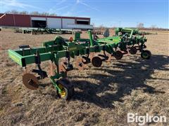 2005 John Deere 2100 Ripper 