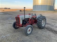 1955 Ford 900 2WD Tractor 