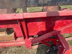 items/303463c97bd440f0b7493380333c3053/caseih1083cornhead-37_ea98f8147f9f4e6998c02dcdbbbae189.jpg