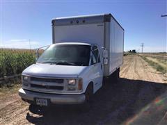 2001 Chevrolet 3500 Express 2WD Cargo Van 