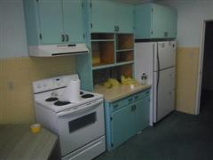 unit 8 pic of kitchen.jpg
