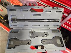 items/30f80db04e77ef11a4e6000d3a62e002/u.sgeneral64167largerollcabtoolboxwithtools_2283a8fc01c84adcb09a7231122c24c3.jpg