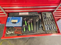 items/30f80db04e77ef11a4e6000d3a62e002/u.sgeneral64167largerollcabtoolboxwithtools_96121d39a54e44ea9f01e7e09b6a3c2f.jpg