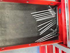 items/30f80db04e77ef11a4e6000d3a62e002/u.sgeneral64167largerollcabtoolboxwithtools_e29906906d6e45198b0cc81f0a9f0218.jpg