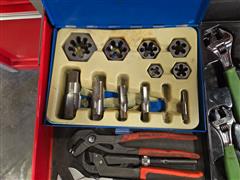 items/30f80db04e77ef11a4e6000d3a62e002/u.sgeneral64167largerollcabtoolboxwithtools_fde890aa5a324eeb8b339f9671417409.jpg